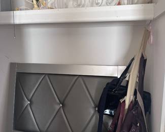 SINGLE HEADBOARD  PURSES