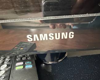 Samsung LN40A550 40-Inch 1080p LCD HDTV