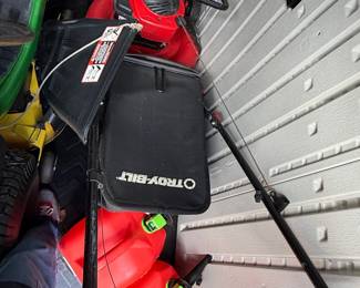 Troy-Bilt 21-inch Lawn Mower Bagger with Frame