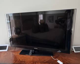 Samsung LN40A550 40-Inch 1080p LCD HDTV