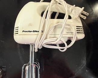 Proctor Silex 5-Speed Hand Mixer, Model 62509PS