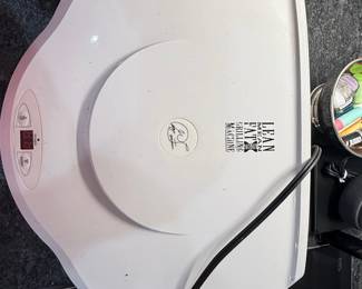 George Foreman Lean Mean Fat Reducing Grilling Machine GR10A