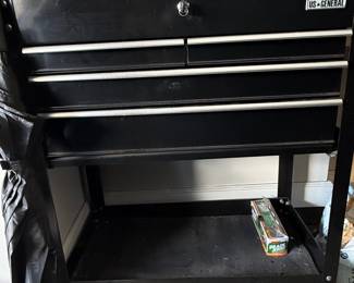 US General 44-inch 11-Drawer Rolling Tool Chest