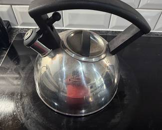 Stainless Steel Whistling Kettle