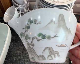Noritake Melamine Ware "Oriental Landscape" Pattern