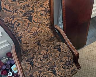 Michael Amini "Villa Valencia" Dining Set