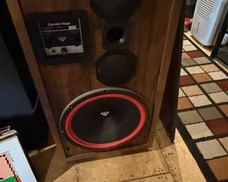 Cerwin-Vega D-9 Vintage Floorstanding Speakers