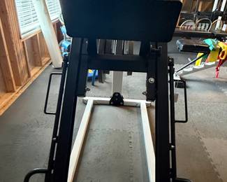 Hammer Strength Linear Leg Press / Hack Squat Combo