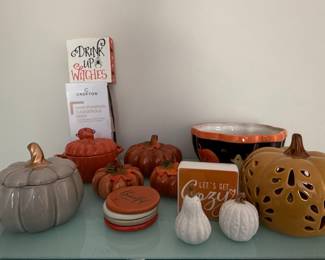 Crofton Mini Pumpkin Casserole Dish and Halloween Decor Set