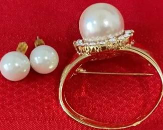 003 Large Faux Pearl Ring Brooch  Earrings