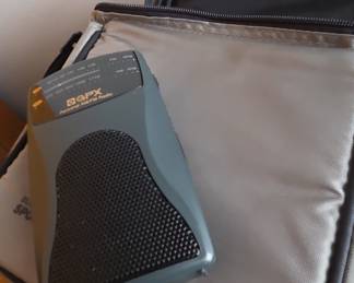 GPX Personal AM/FM Radio