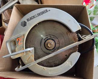 Black & Decker 7-1/4" 2 HP Circular Saw