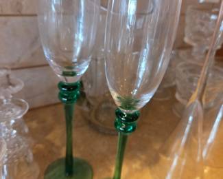 Vintage Emerald Green Ball Stem Wine Glasses