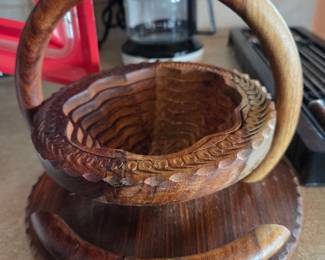 Hand-Carved Collapsible Wooden Fruit Basket with Handle