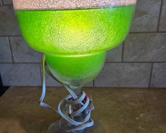 Retro 80s/90s Novelty Margarita Glass Lamp