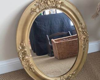 Vintage Oval Giltwood Mirror