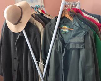 Vintage Cabela's "World's Foremost Outfitter" Forest Green Rain Jacket