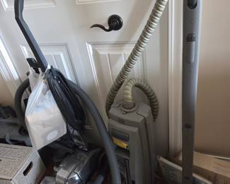 Kirby G4 Upright Vacuum Cleaner with Electrolux Accessories
