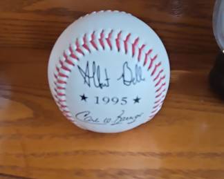 Albert Belle Signed Baseball - 1995