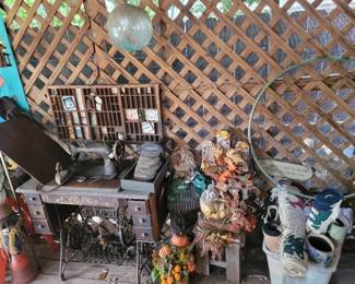 Vintage Singer Sewing Machine