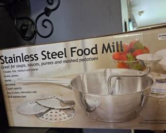 Stainless Steel Food Mill with 3 Discs - Bed Bath & Beyond