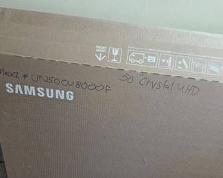 Samsung 50" Crystal UHD TV UN50CU8000FXZA