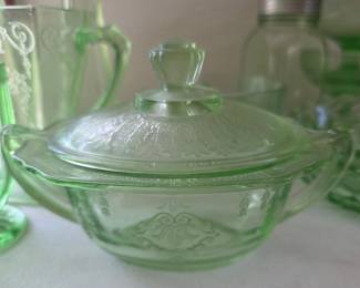 Green Depression Glass Covered Sugar Bowl - Federal Glass Georgian Pattern