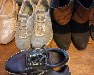 Assorted Women's Footwear Lot