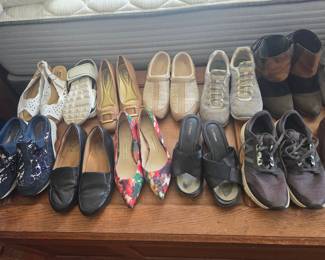 Assorted Women's Footwear Lot - Trotters, Easy Spirit, Dana Buchman, Skechers, Clarks