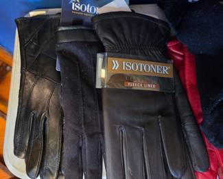 Isotoner Men's Leather Fleece Lined Gloves
