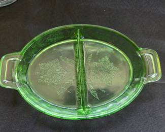 Jeannette Glass Poinsettia Green Depression Glass Divided Relish Dish