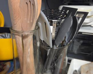 Kitchen Utensil Set with Wooden Spoons and Tongs