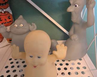 1995 Pizza Hut Casper the Friendly Ghost Glow-in-the-Dark Hand Puppets