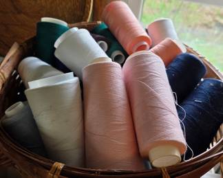 Assorted Spool Thread Collection