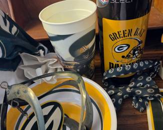 Green Bay Packers Lot: Tervis Tumbler, Decorative Bowl, Cup, and Bow Tie