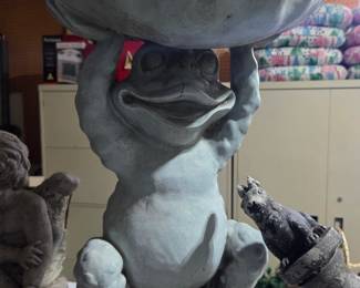 Frog with Bird Bath Garden Statue