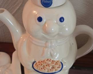 Vintage 1997 Pillsbury Doughboy Teapot Holding Biscuits