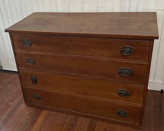 Vintage chest of drawers