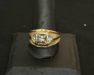 14k Gold Diamond Men’s Ring Size 12