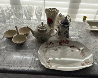 many Lenox pieces