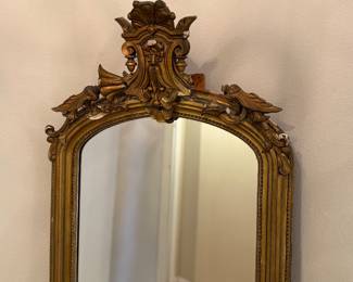 antique French or American gilded pier mirror, likely dating from the 19th century