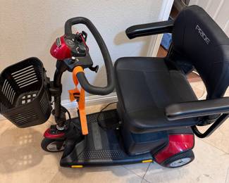 Pride Go-Go Elite Traveller 3-Wheel Scooter