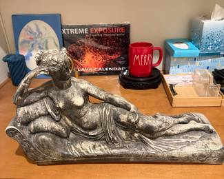 vintage chalkware sculpture depicting Pauline Bonaparte