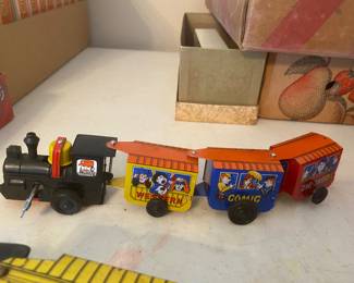 Pre War Tin wind up train