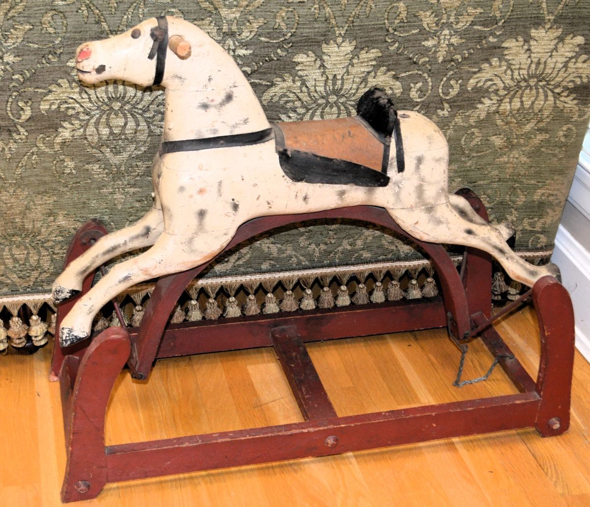 Hobby horse turn of the century