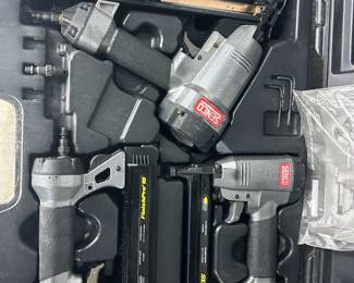 Senco nail gun kit