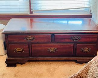 Lane Cedar Chest