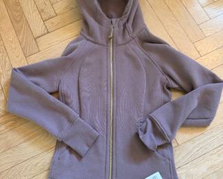 Lululemon jacket NWT size 4
