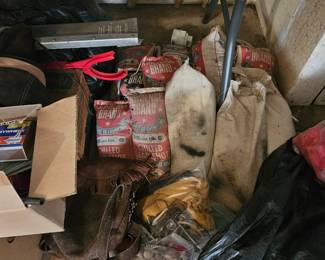 att.45TEmu 54LriyTt8EL1bGpkR1DUH1UV7FunD4VZ0 9s