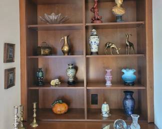 Fenton glass,  antique Chinese vases